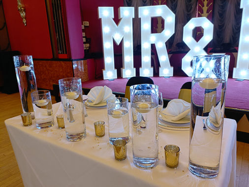 Bud Vase & Candle Top Table Centres