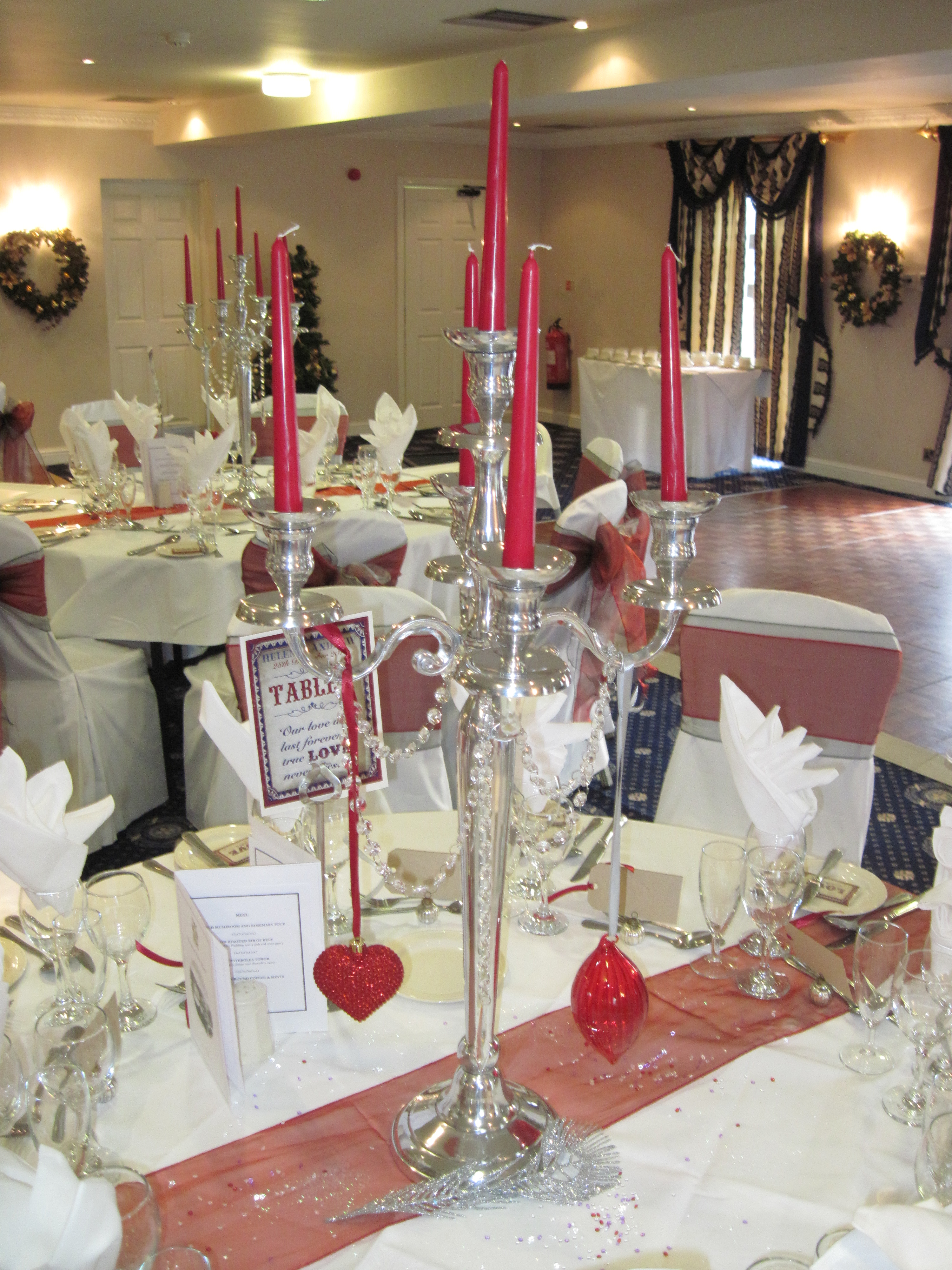 With Red Christmas Bauble Droplets