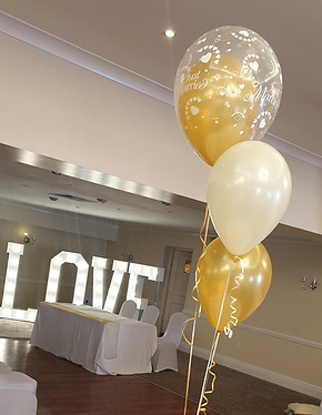 Trio with Top Balloon Double Bubble
