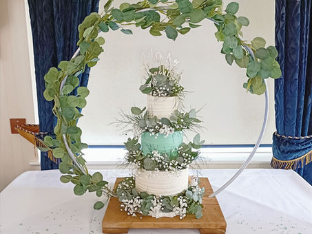 Silver Cake Hoop With Artificial Eucalyptus Garlands
