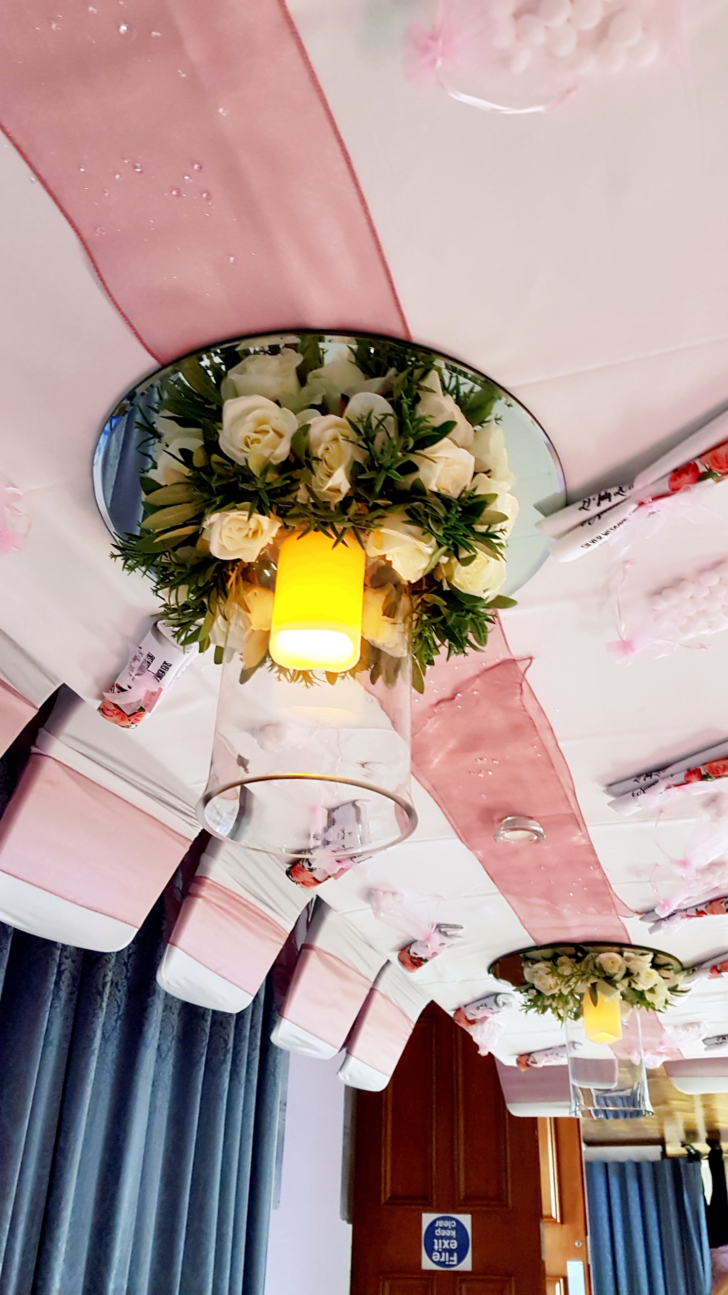 With Cream Rose Wreaths