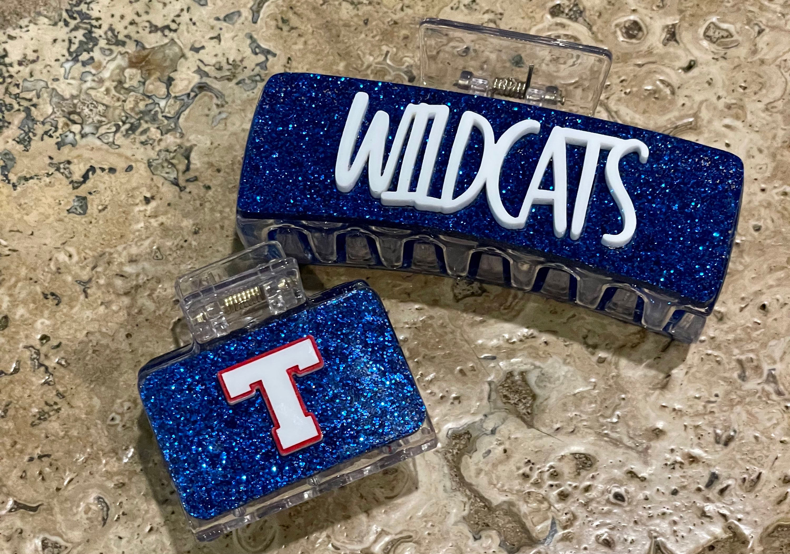 Temple Wildcats hair clip
