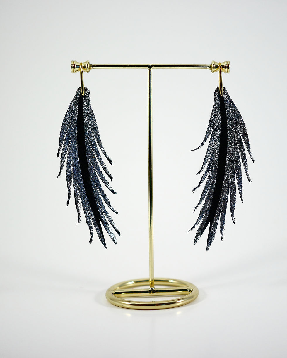 Thumbnail: Glitter Feather