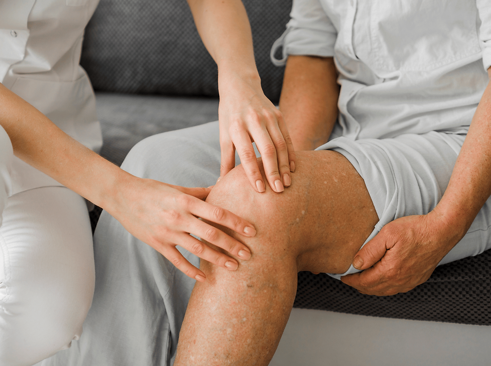 Knee Replacement: Managing the Swelling That Slows You Down