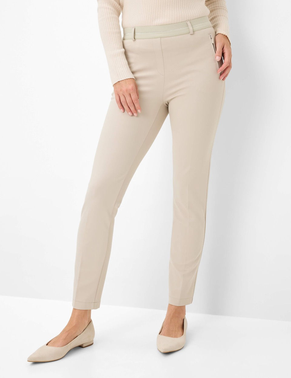 Thumbnail: Brax Raphaela LILLYTH Stretch pant in Ecru , black