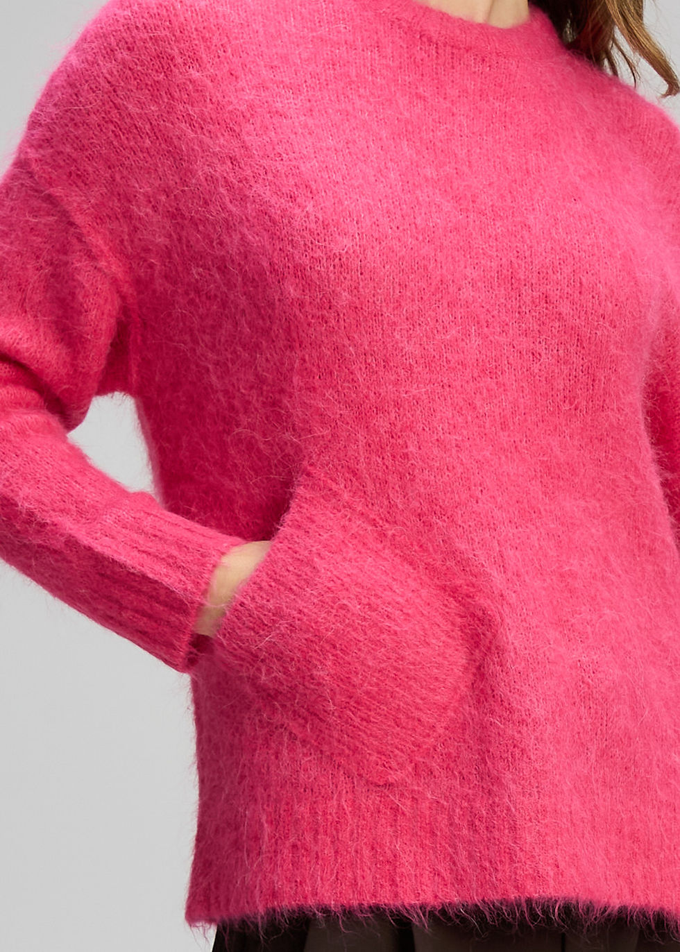 Thumbnail: Zaket + Plover 8110 Alpaca Sweater in Pink