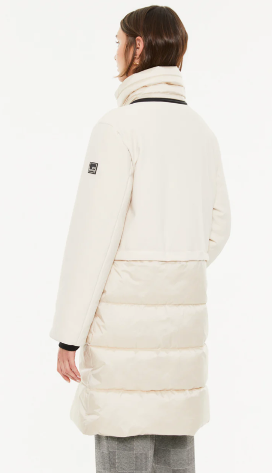 Thumbnail: Paz Torras Puffer Coat in cream