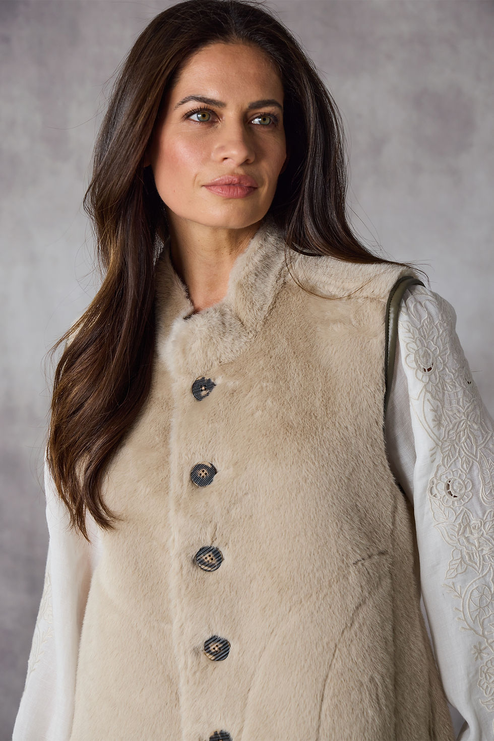 Thumbnail: Lania Aspen Vest in khaki
