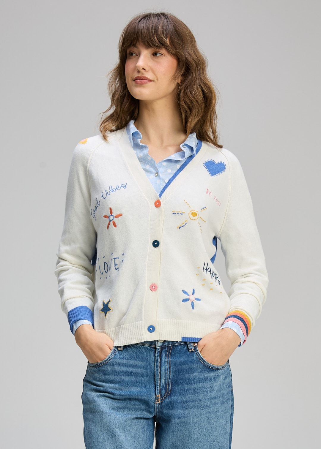 Zaket + Plover 8130 Good Energy Cardigan in Winter White , Dark Denim