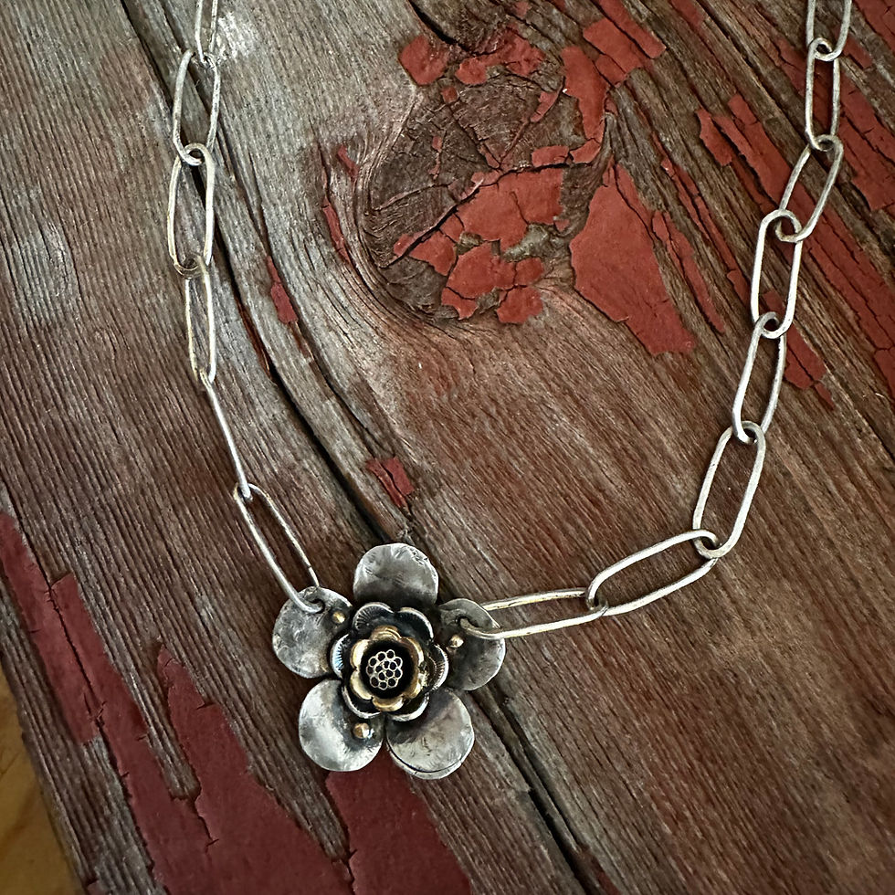 Thumbnail: Silver Flower Necklace 