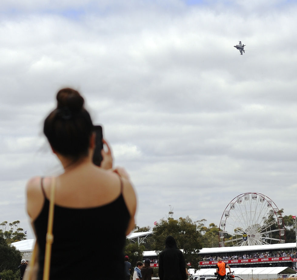 F35 getting photographed