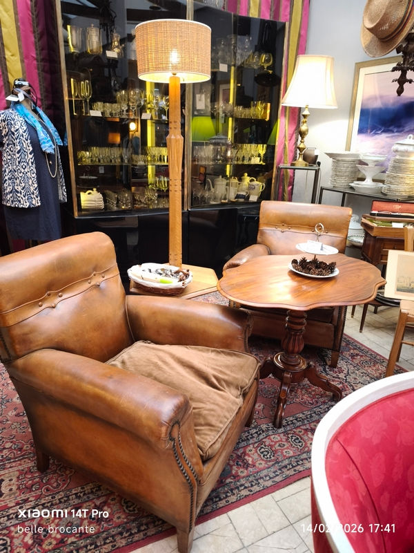 paire de fauteuils club annees 30 assise velours