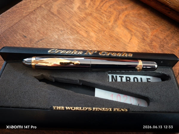 Miniature : stylo plume vintage creeks n creeks