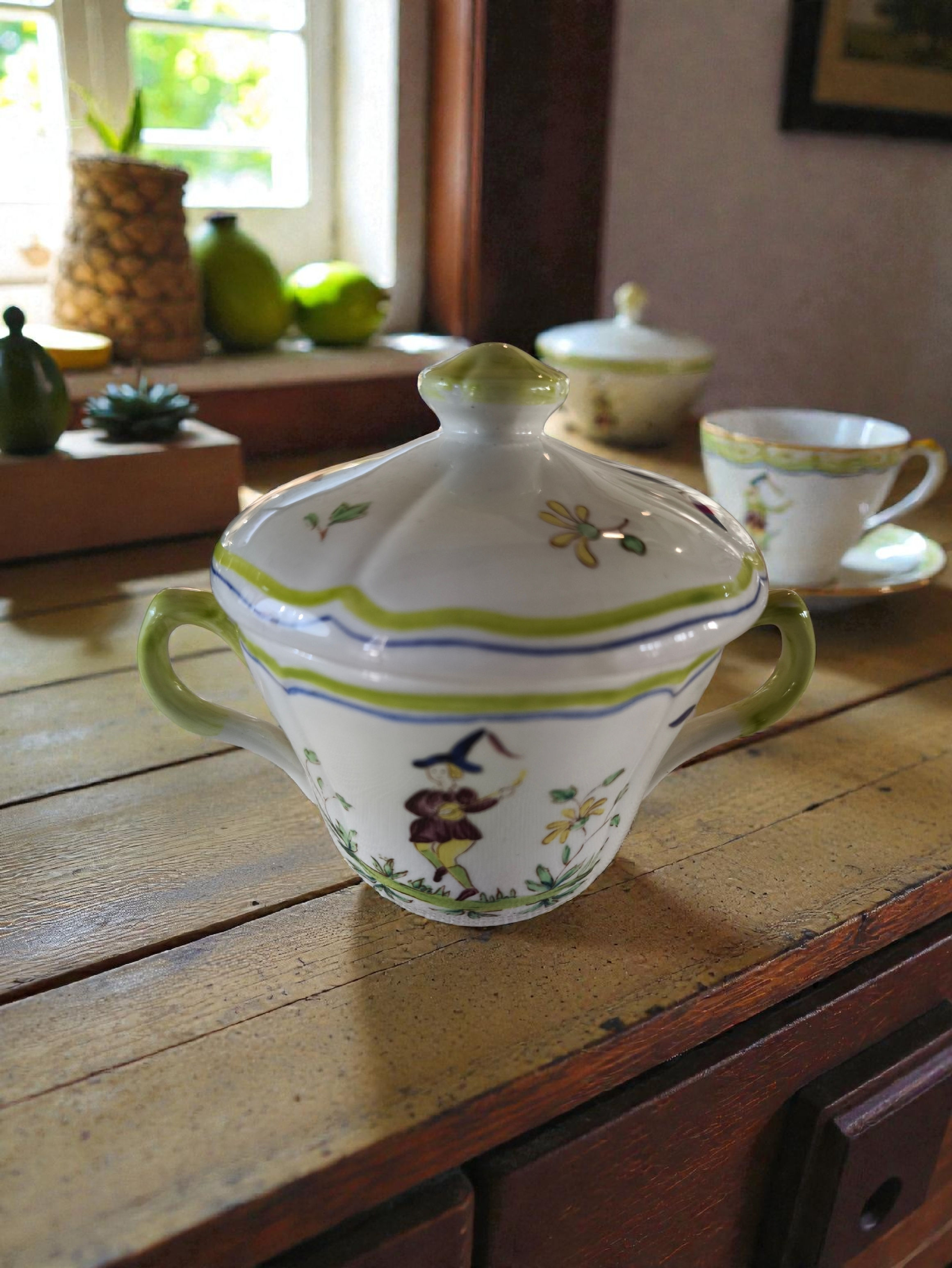 pot a confiture moustier hauteur 11 cm