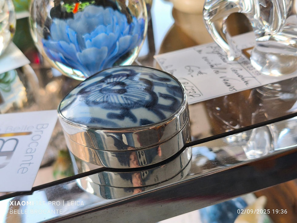 Miniaturbild: boite en argent 925 dessus ceramique travail asiatique poids 90 grammes taille 7