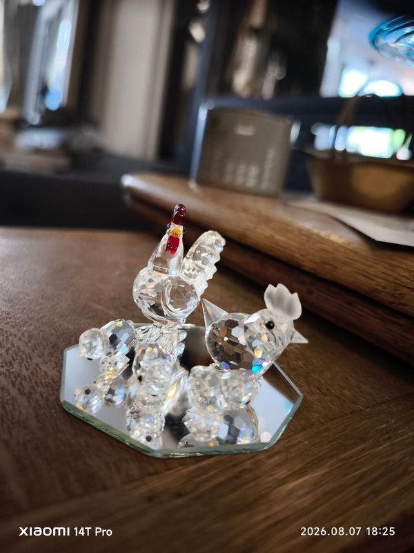 Miniatura: ensemble coq poule et 3 poussins sur plaque miroir en cristal de swarowski