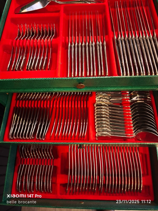 menagere en inox 122 pieces