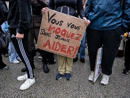 « On nous prend pour des casseurs » : la jeunesse mobilisée dénonce le mépris et réclame d’être entendue