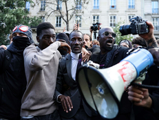 Bally Bagayoko, le maire de Saint-Denis qui s’impose au cœur des manifestations lycéennes