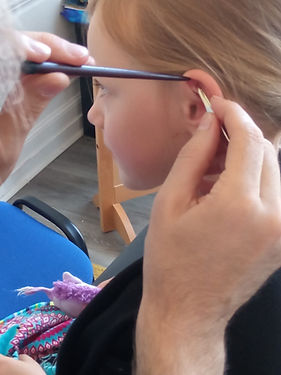 Pratique efficace de la Formation Auriculothérapie avec des dispositifs d'Auriculothérapie sans aiguilles