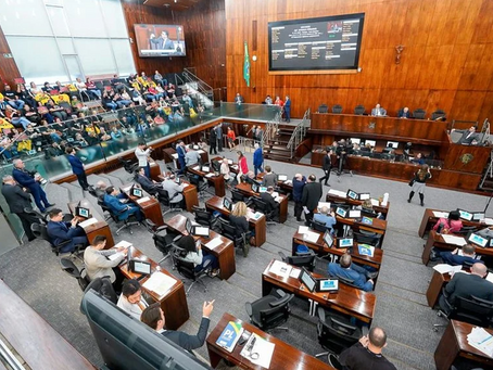 Assembleia do RS aprova criação de programa que concede bonificações a alunos e professores que atingirem metas