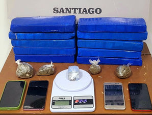 BM desarticula ponto de tráfico e apreende mais de 6 quilos de maconha em Santiago