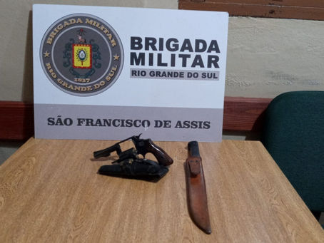 Brigada Militar de São Francisco de Assis prende homem por ameaça e porte ilegal de arma de fogo