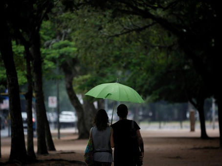 Chuva ganha força no RS neste domingo; temporais devem atingir várias regiões