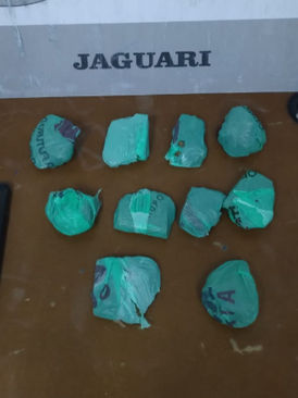 Brigada Militar prende jovem por tráfico de drogas em Jaguari