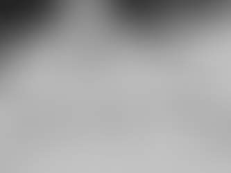 Náufragos são encontrados após escreverem "socorro" em praia de ilha remota