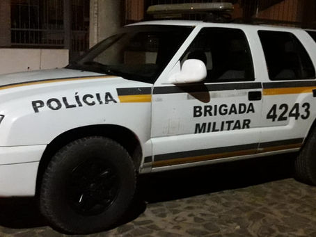 Brigada Militar de Santiago prende homem por mandado de prisão