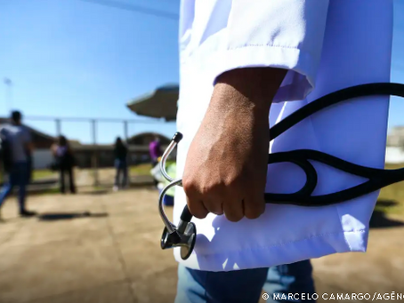 MEC vai suspender vestibular de cursos de medicina que tenham nota baixa em novo exame