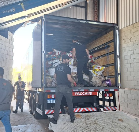 Polícia Civil do RS incinera 50 toneladas de drogas apreendidadas em 2025