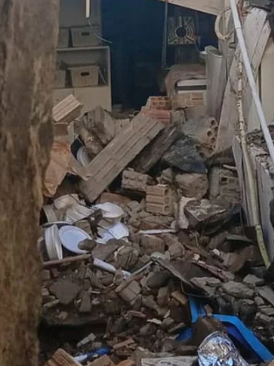 Menina de 7 anos morre e outras duas crianças ficam feridas após laje desabar em Porto Alegre