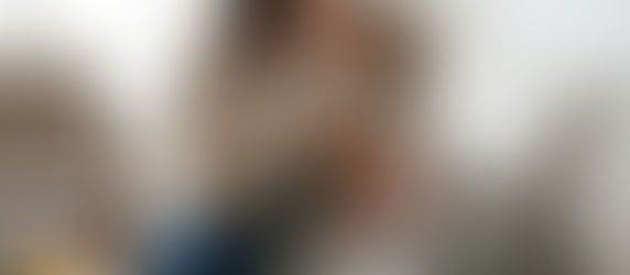 Q: 아이가 열은 없는데 춥다고 해요. 감기 초기 증상일까요?