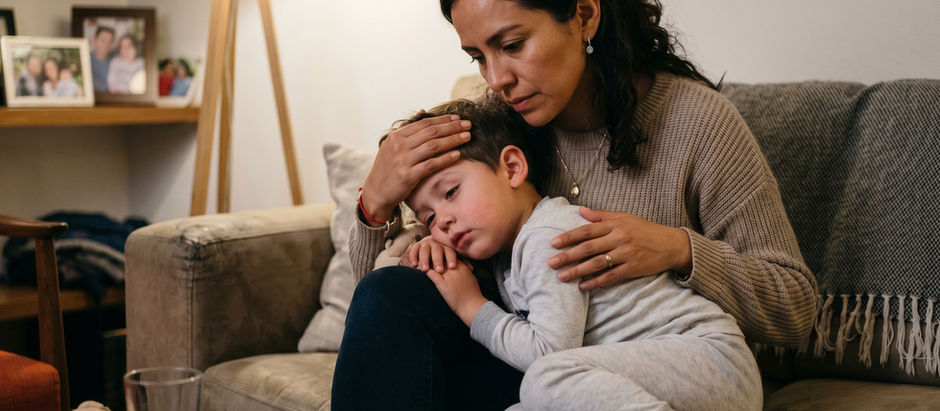P: Mi hijo tuvo una fiebre leve después de recuperarse totalmente de la gripe. ¿Deberíamos volver al médico?
