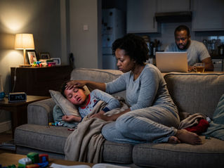 Q: My child has had a high fever for a week and tested positive for strep throat. The fever reached 40.4°C despite 3 days of antibiotics. Should we go to the ER?