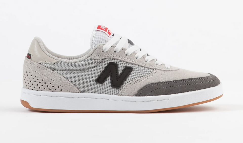 new balance 440