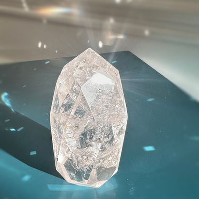 Quartz: The Crystal That Connects Us All