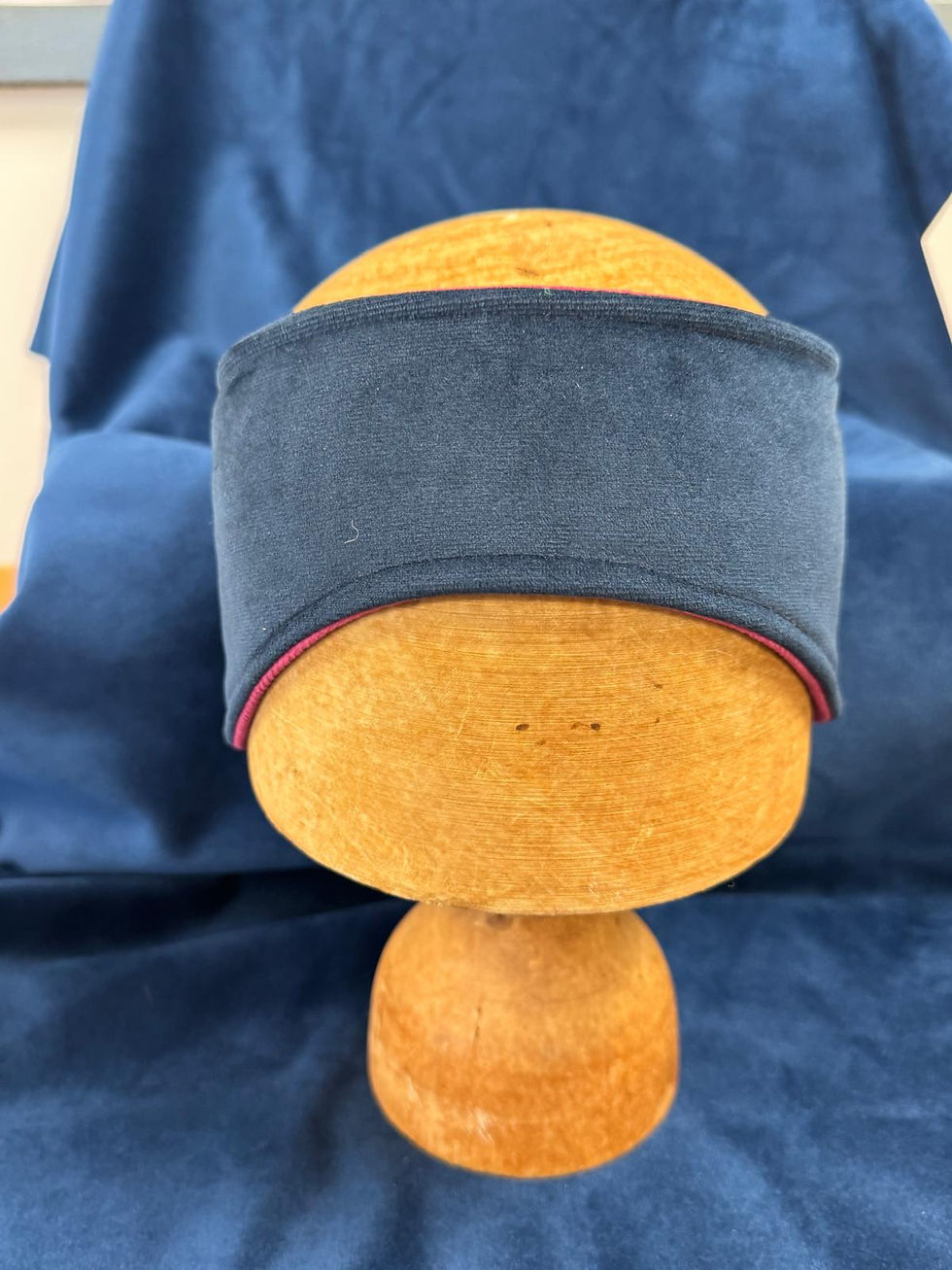 Thumbnail: Reversible Velvet Headband