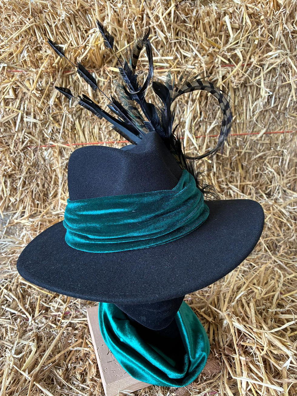 Thumbnail: Feather Hat Pin