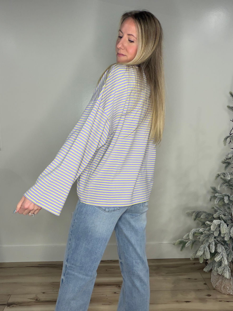 Thumbnail: Oversized Jelly Bean Long Sleeve