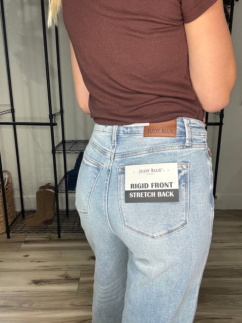 Thumbnail: Rigid Magic 90's Straight Judy Blue Denim