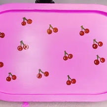 Arts and crafts brand specializing in DIY paint kits, handmade concrete décor, trinket trays, vases, and creative activities for children.