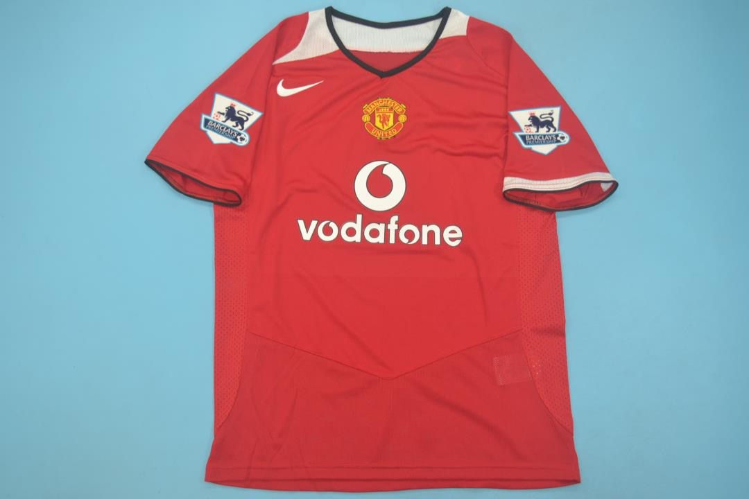 Manchester United Retro kit 04/06