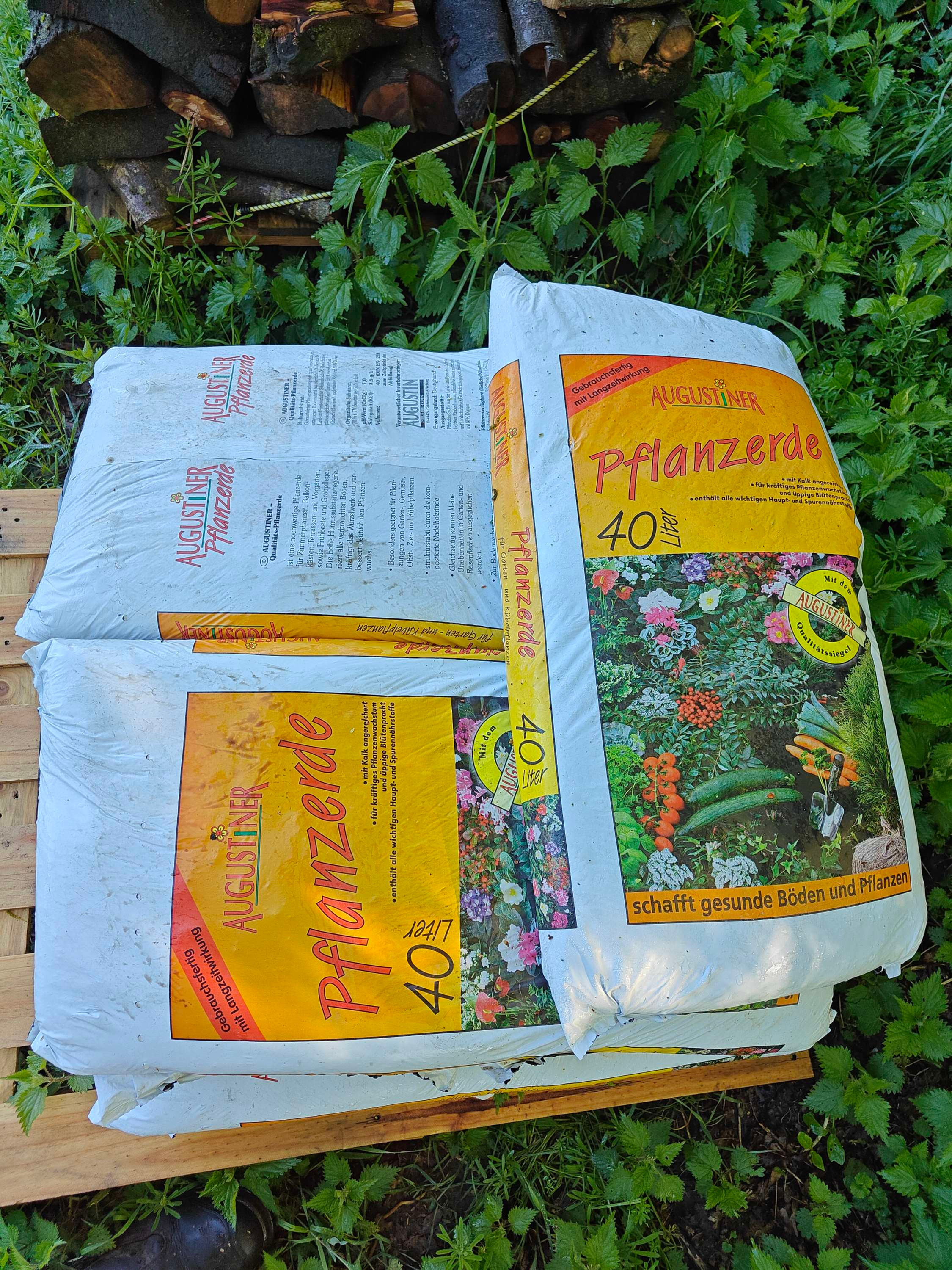 Ecologische tuinaarde verpakt per 40L