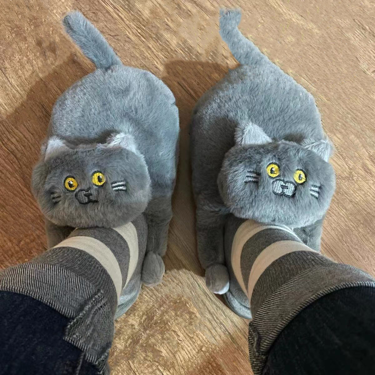 Cuddly Hug Cat Slippers Women Winter Home Fur Slides Kawaii Floor Shoes Furry Sl