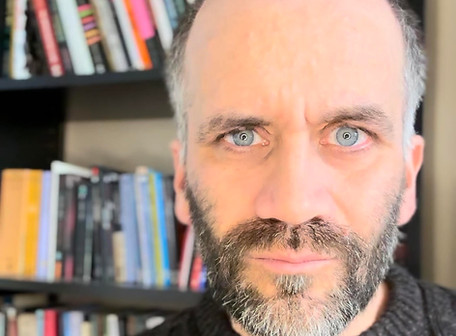 andrew allen headshot.jpg
