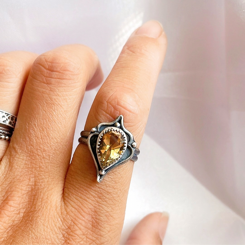 Thumbnail: Honey citrine ring with handmade ring in 925 oxidized sterling silver 