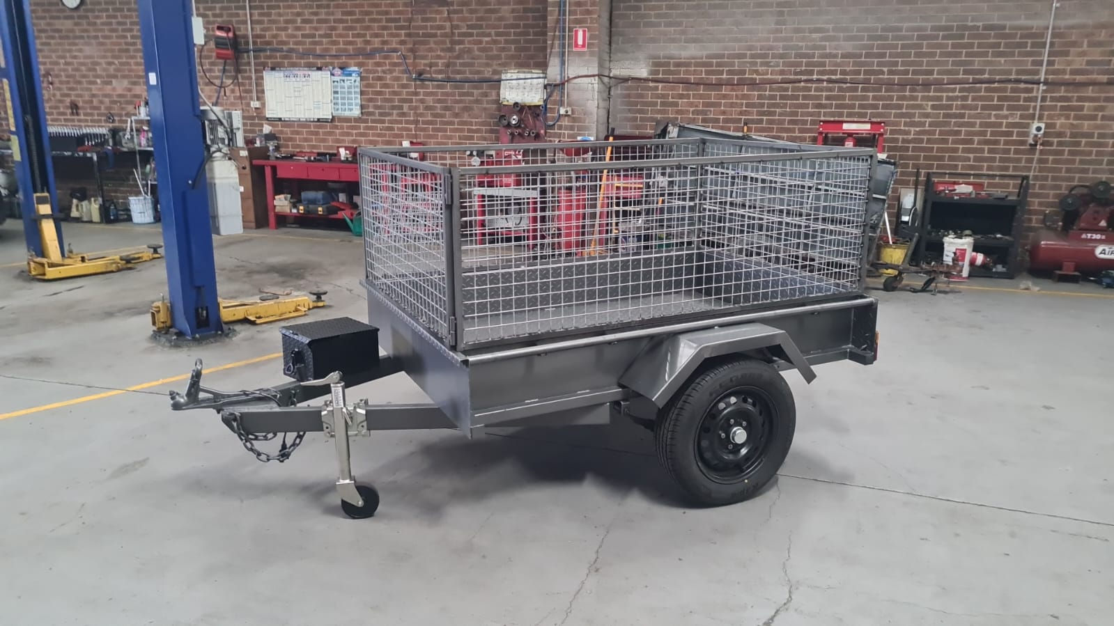 6 x 4ft Heavy Duty Trailer with 600 mm Cage